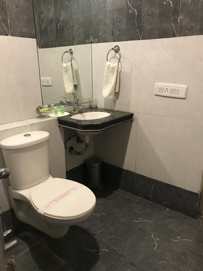 The Palm Resort 皮尔瓦拉 外观 照片